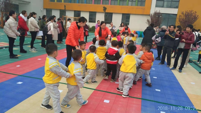 周口市直幼兒園舉行家長半日觀摩活動